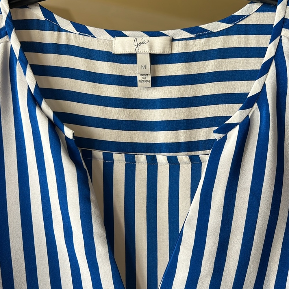 Joie Tyson Tank 100% Silk Front Tie High Seas Blue & Porcelain White Stripe M - Picture 4 of 5